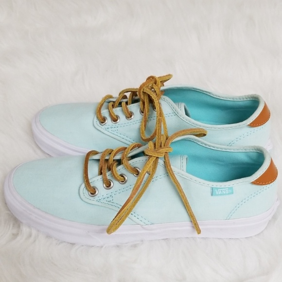 Van's mint green leather accents 8.5 - Picture 4 of 7